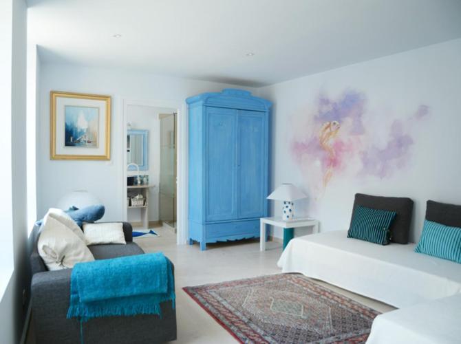 48 Urban Suites Dun-le-Palestel Chambre photo