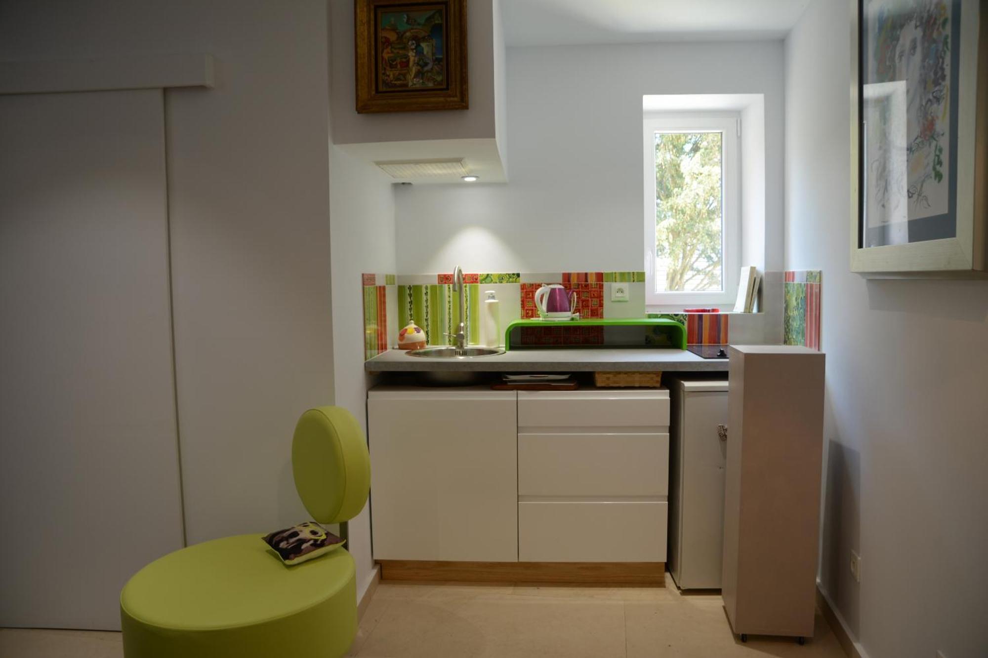 48 Urban Suites Dun-le-Palestel Extérieur photo